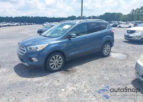 2018 Ford Escape Titanium из США, поврежденный, VIN 1FMCU0J9XJUC44694
